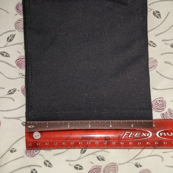 Lululemon black/pink workout leggings yoga pants - Picture 5 of 5